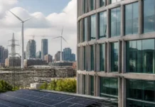 Lloyds Sets £100bn Sustainable Finance Target by 2030 Lloyds Sets £100bn Sustainable Finance Target by 2030