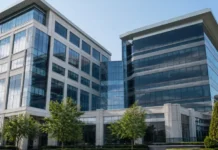 WaFd and EverBank Announce $3.9 Billion Reverse Merger to Form Nationwide Banking Organization WaFd and EverBank Announce $3.9 Billion Reverse Merger to Form Nationwide Banking Organization