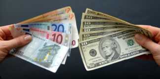 The Euro Dips Below Par Against US Dollar Due To Gas Crisis